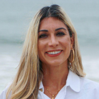 Dr. Haleh Kouchmeshki