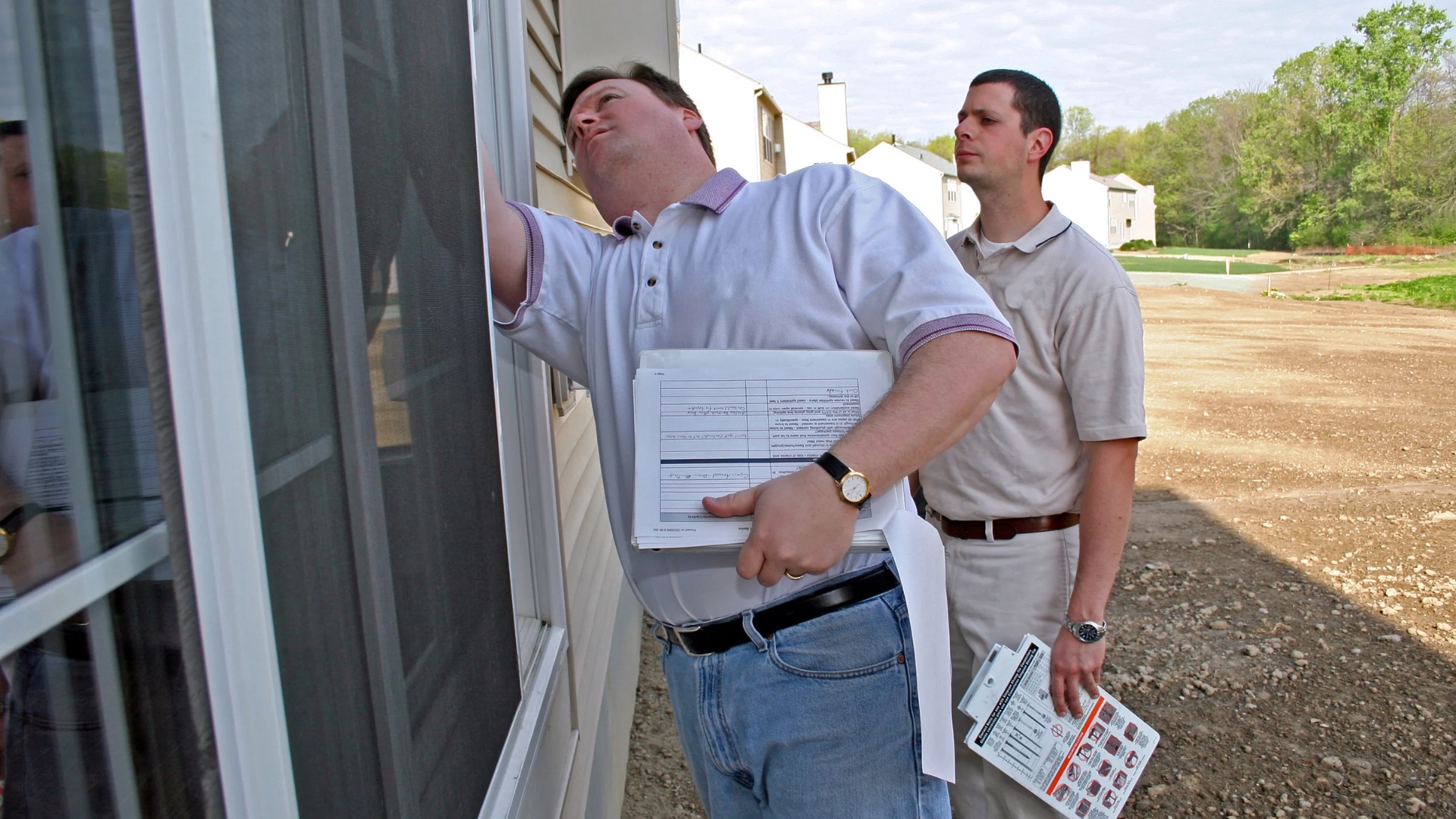 How to inspect your home for first time home buyers