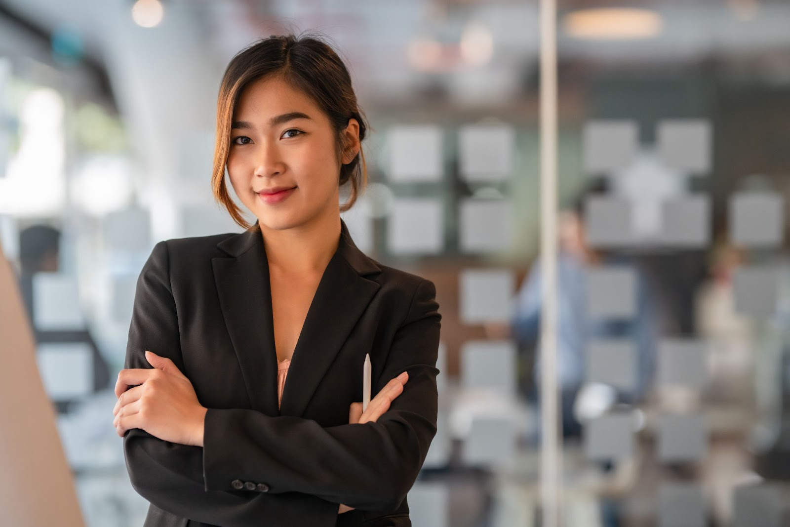 Young business woman smiling
