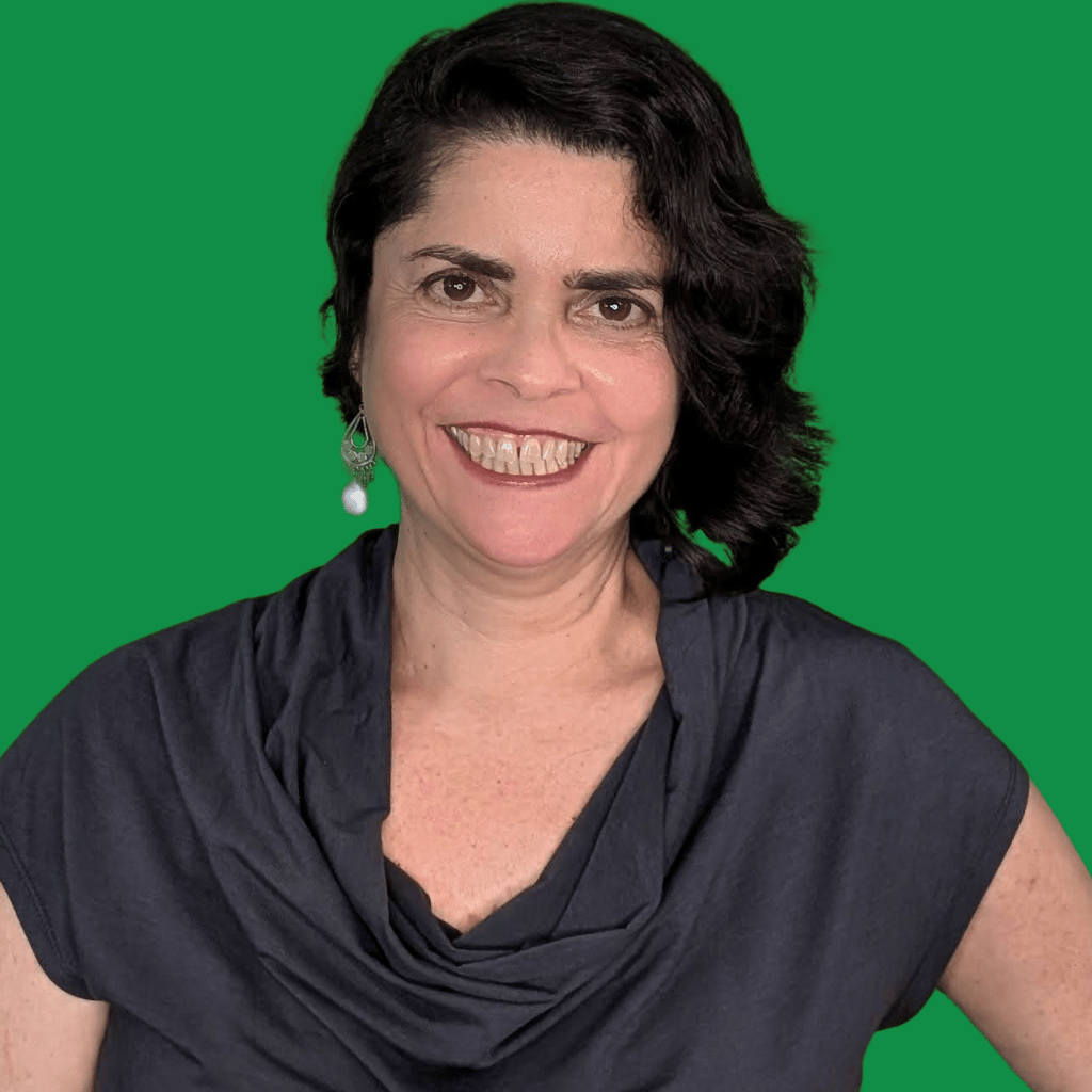Luciana teaching Portuguese